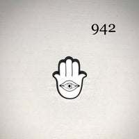 942- White Hamsa Hand