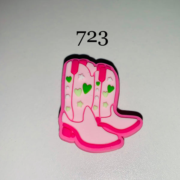 723-Pink Boots