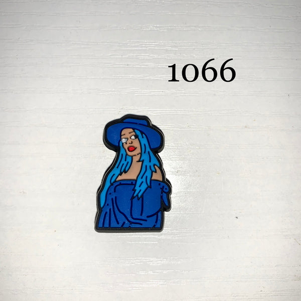 1066- Karol G #9