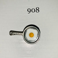 908-Egg